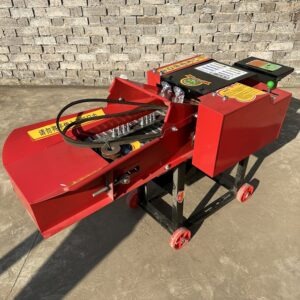 Horizontal grass cutting machine