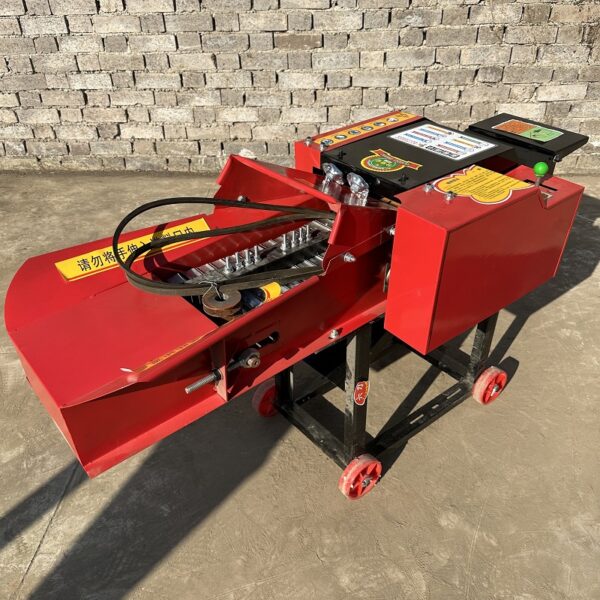 Horizontal grass cutting machine